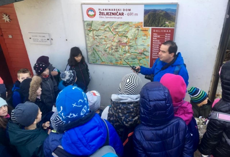 Edukativni izlet o uređivanju planinarskih putova za 150 djece i njihovih roditelja – Oštrc 17. 11. 2018.